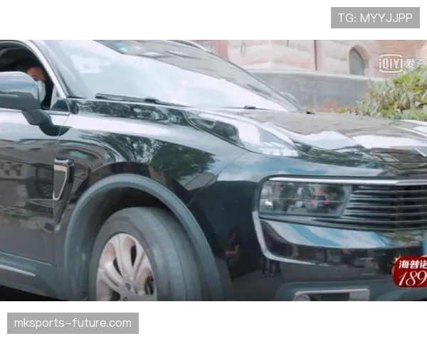 张继科退役后住的别墅，光车库就比我家还大